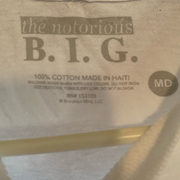The Notorious B.I.G.- Mens size Medium, white shirt sleeved tee. New. Never worn - Picture 5 of 5